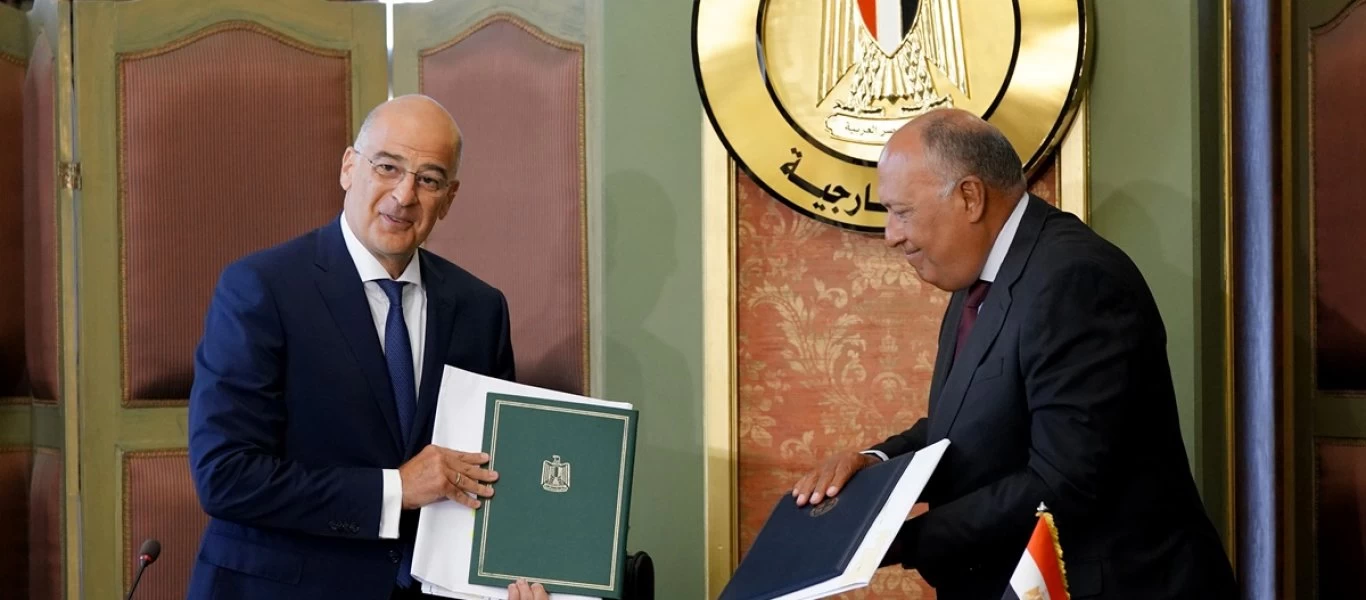 Τρέχει να μαζέψει το φιάσκο ο Ν.Δένδιας: Μετά την αναγγελία για τεμαχισμό της ελληνικής υφαλοκρηπίδας πάει Κάιρο